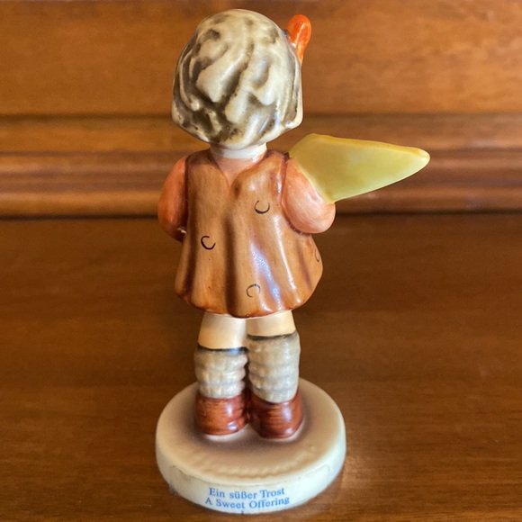 🤎TM7 ‘A Sweet Offering’ Hummel Goebel #549 3/0 - Picture 3 of 7